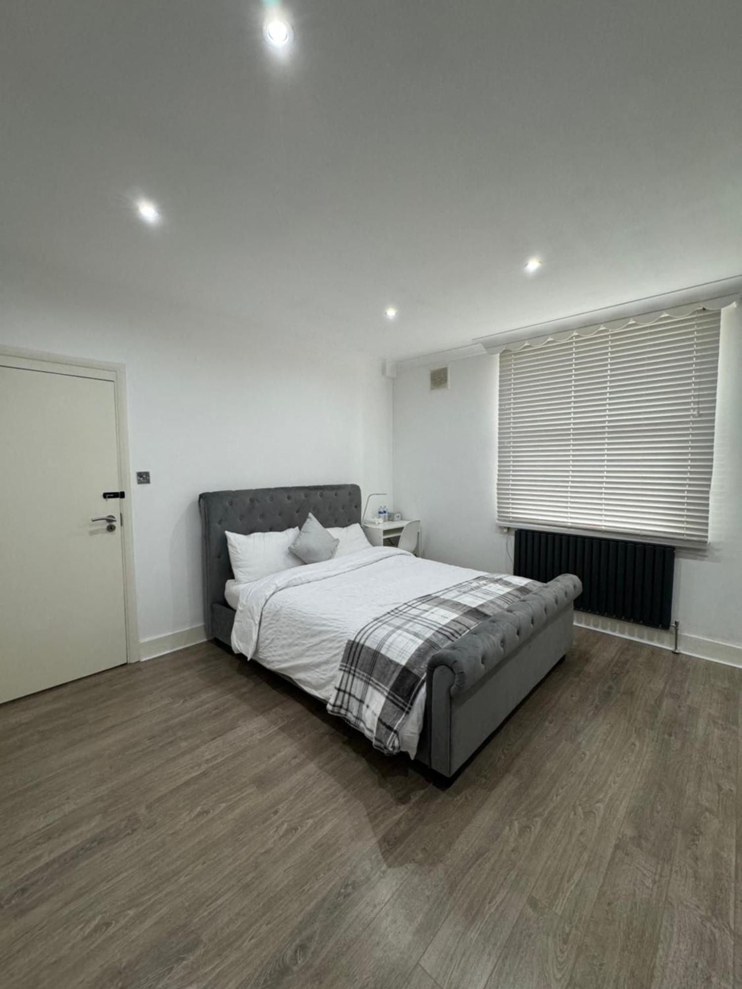Manor Court 1 Apartment Лондон Екстериор снимка