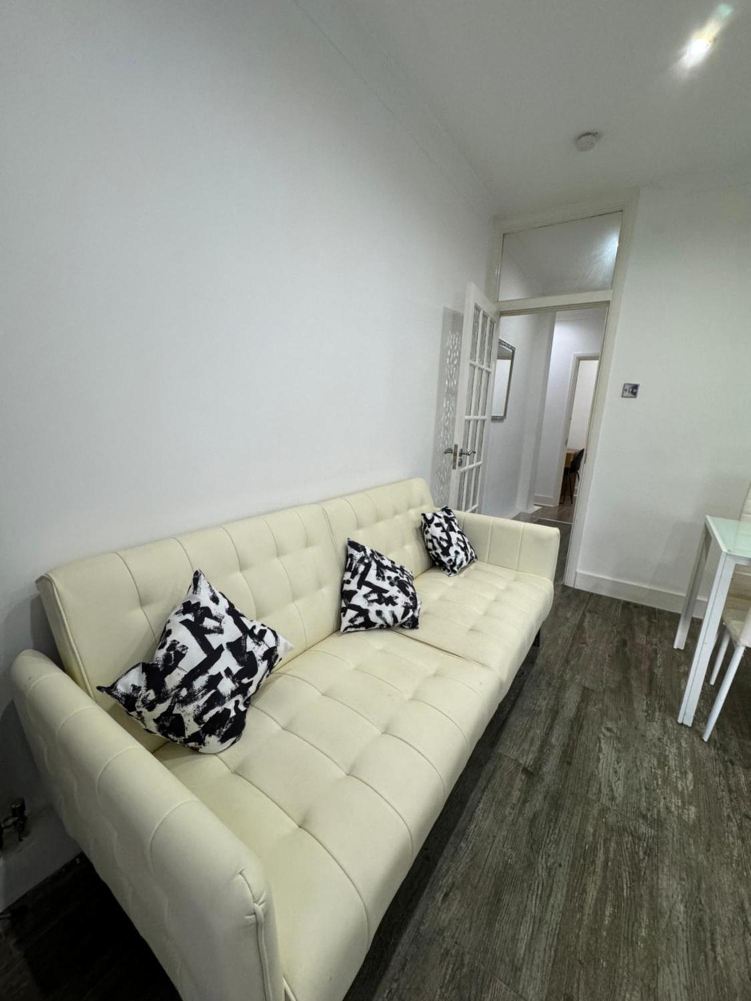 Manor Court 1 Apartment Лондон Екстериор снимка